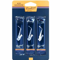 Vandoren Traditional Alto Sax Reeds 2.5 Strength, 3-Pack